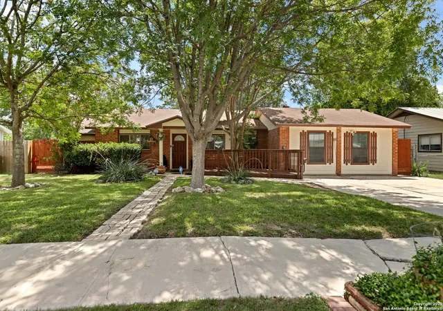 Photo 1 of Sale Pending at 10811 Briarway, San Antonio, TX 78217 | MLS# 1879150 | Listing updated on 2026-02-13