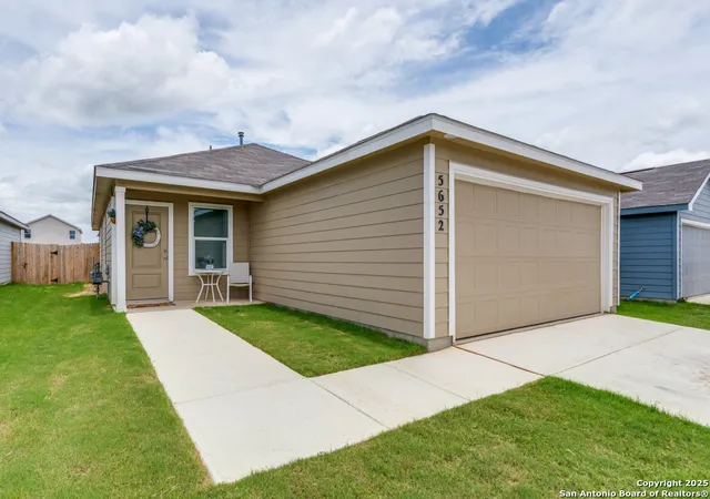 Photo 2 of Single family home for sale at 5652 Geronimo, Seguin, TX 78155 | MLS# 1879178 | Listing updated on 2025-07-07