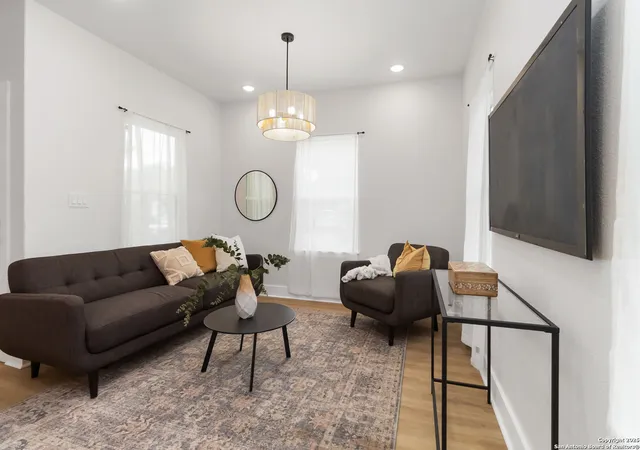 5th image of 237 Carle Ave, San Antonio, TX 78204 | MLS# 1879222