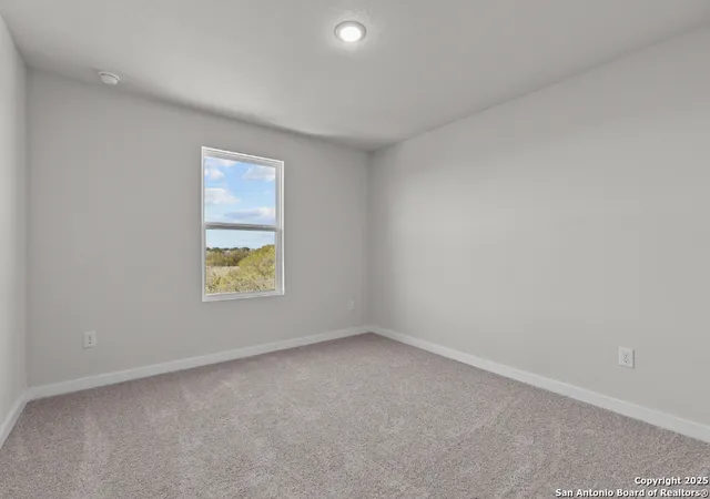Photo 4 of Sale Pending at 4718 Sahara Vlys, San Antonio, TX 78222 | MLS# 1879250 | Listing updated on 2025-10-06