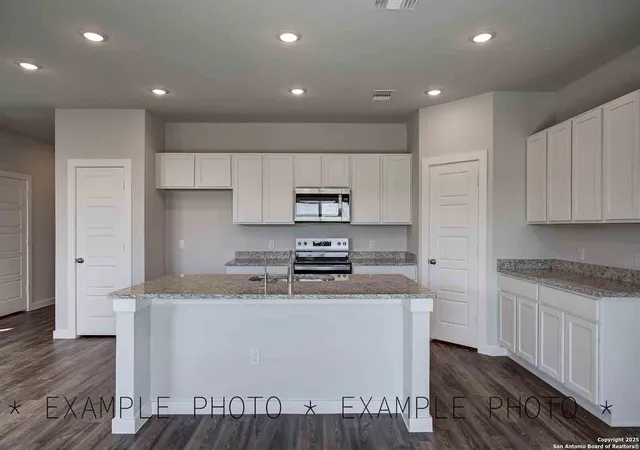 Photo 2 of Sale Pending at 9994 Forestier Grn, San Antonio, TX 78221 | MLS# 1879306 | Listing updated on 2025-09-03