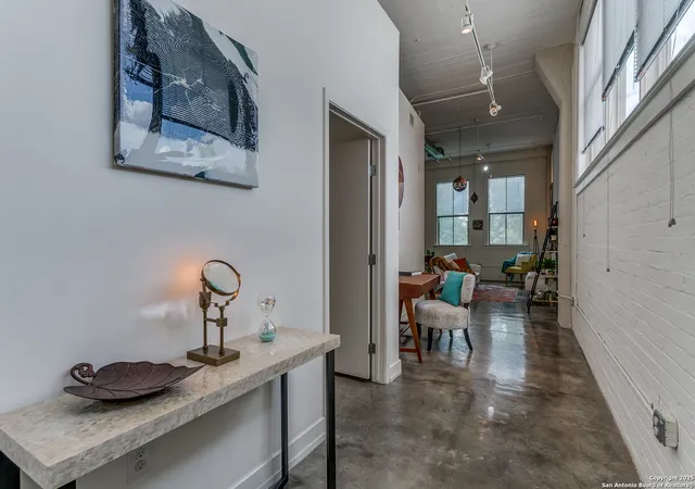 4th image of 1401 S Flores St #212, San Antonio, TX 78204 | MLS# 1879438