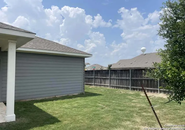 19th image of 369 Spinnaker Loop, Kyle, TX 78640 | MLS# 1879463