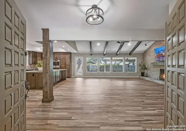 Photo 3 of Single family home for sale at 120 Shady Trail, San Antonio, TX 78232 | MLS# 1879578 | Listing updated on 2025-12-29