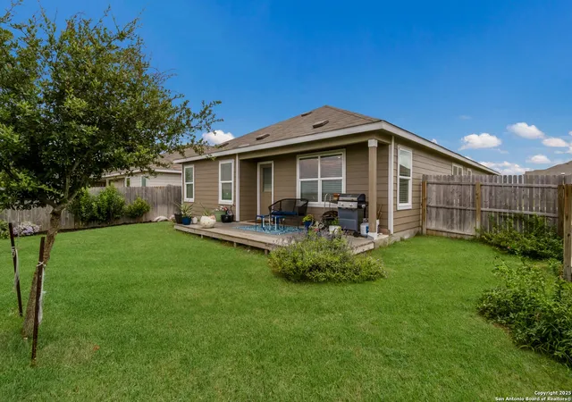 2nd image of 337 Cordova Crossing, Seguin, TX 78155 | MLS# 1879582