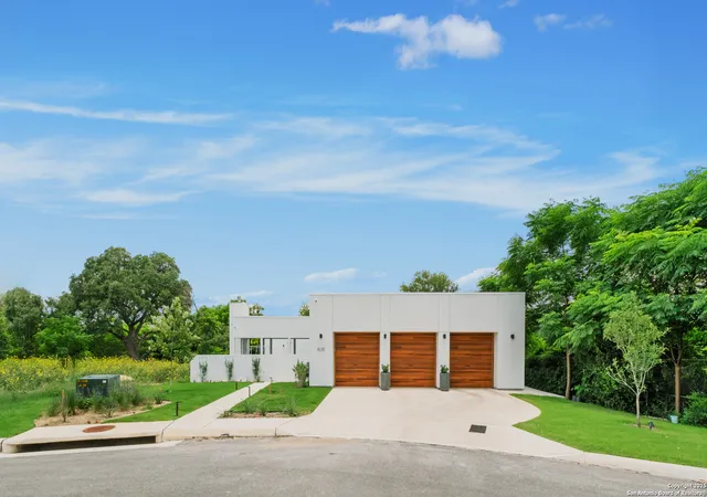 1st image of 8218 Country Lane Court, San Antonio, TX 78209 | MLS# 1879596