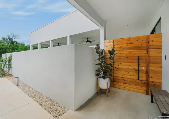 5th image of 8218 Country Lane Court, San Antonio, TX 78209 | MLS# 1879596