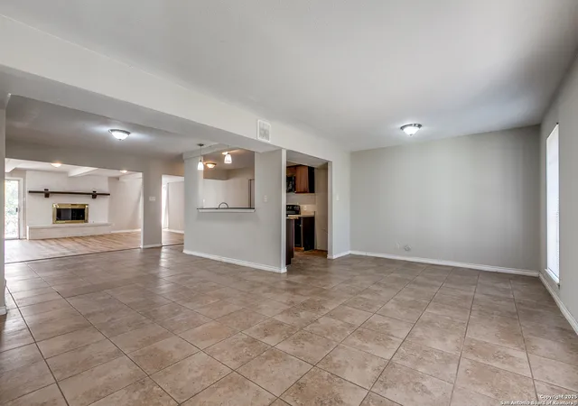 Photo 2 of Single family home for sale at 810 Cobble, San Antonio, TX 78216 | MLS# 1879690 | Listing updated on 2025-10-31