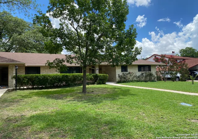 Photo 3 of Sale Pending at 749 Windrock, Windcrest, TX 78239 | MLS# 1879745 | Listing updated on 2026-02-26