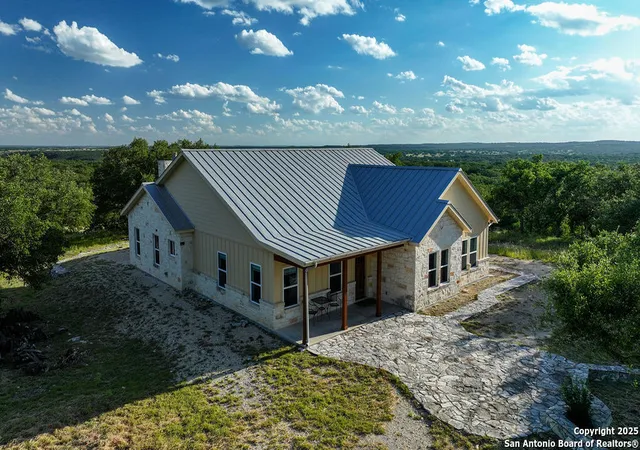 Photo 4 of Sale Pending at 2321 Gentry Crk Rd, Junction, TX 76849 | MLS# 1879757 | Listing updated on 2026-04-23