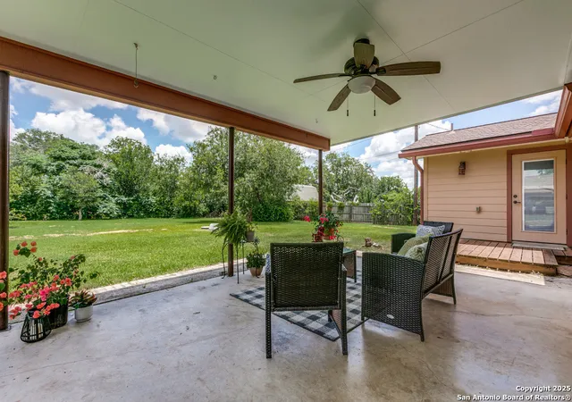 Photo 4 of Sale Pending at 10615 Bar X Trl, Helotes, TX 78023 | MLS# 1879918 | Listing updated on 2026-01-19