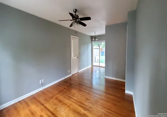 Photo 3 of Single family home for sale at 231 Schmeltzer Lane, San Antonio, TX 78213 | MLS# 1879934 | Listing updated on 2025-07-16