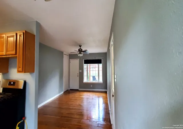 Photo 3 of Single family home for sale at 231 Schmeltzer Lane, San Antonio, TX 78213 | MLS# 1879934 | Listing updated on 2025-07-16