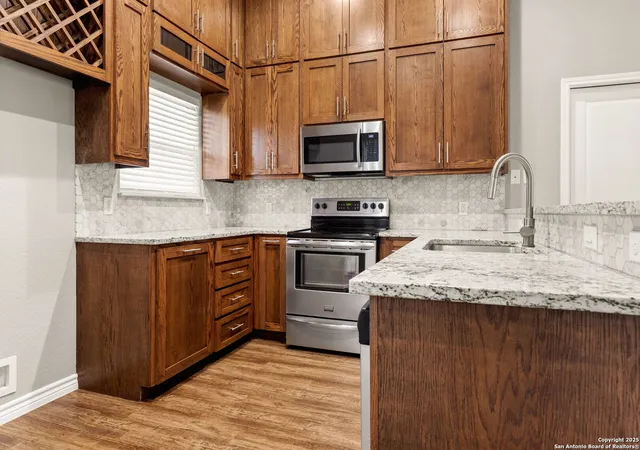 2nd image of 152 Navarro #3B, Seguin, TX 78155 | MLS# 1879942