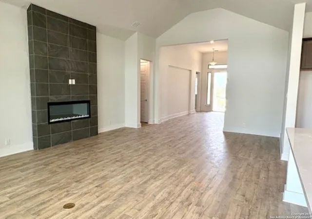 Photo 3 of Sale Pending at 201 Hildalgo, Boerne, TX 78006 | MLS# 1879949 | Listing updated on 2025-10-13