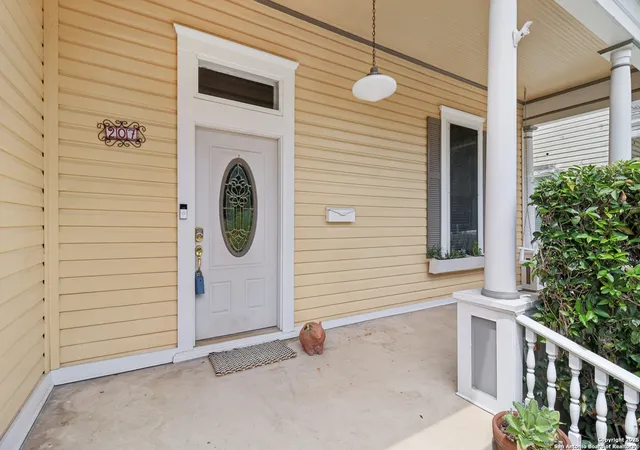 2nd image of 207 Florida St, San Antonio, TX 78210 | MLS# 1879958