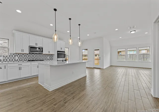 5th image of 2159 Oak Run Parkway, New Braunfels, TX 78132 | MLS# 1879998