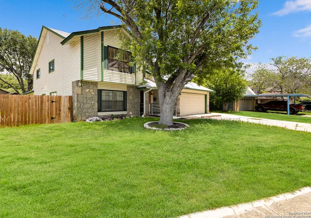 Photo 3 of Single family home for sale at 1623 De Valle, San Antonio, TX 78251 | MLS# 1880098 | Listing updated on 2025-11-10