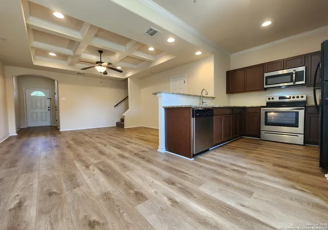 Photo 3 of House for sale at 14111 Veneto Dr, San Antonio, TX 78233 | MLS# 1880139 | Listing updated on 2025-07-11