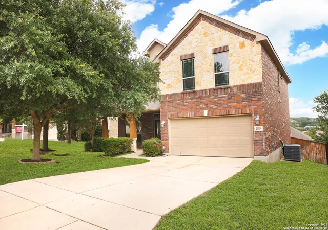 Photo 2 of Sale Pending at 24510 Bliss Cyn Ct, San Antonio, TX 78260 | MLS# 1880144 | Listing updated on 2025-10-28