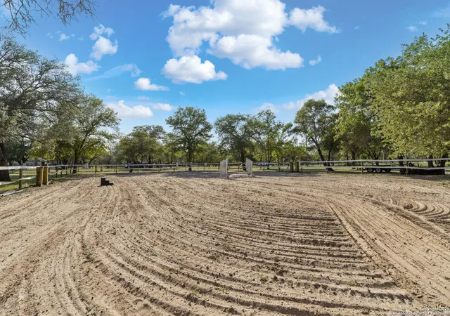 2nd image of 1843 Burr Oak, Adkins, TX 78101 | MLS# 1880182