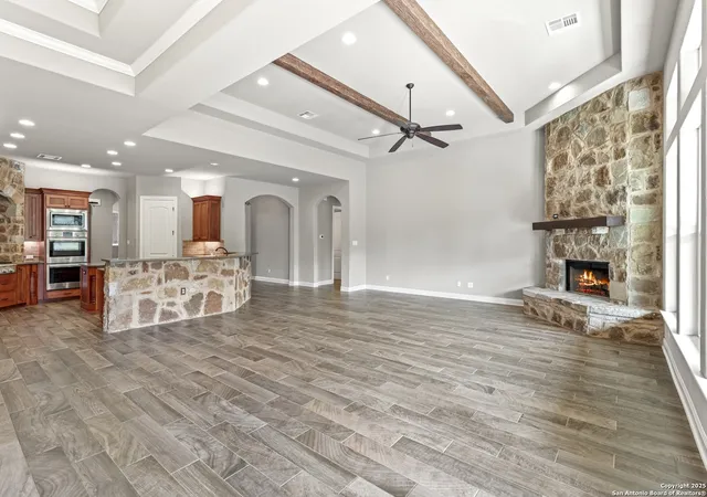 Photo 4 of Sale Pending at 1117 Provence Pl, New Braunfels, TX 78132 | MLS# 1880219 | Listing updated on 2026-01-22