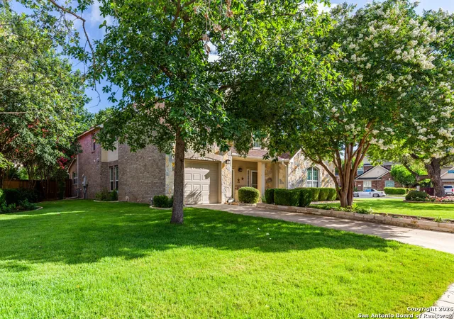 Photo 3 of Sale Pending at 24903 Kiawah Isle, San Antonio, TX 78260 | MLS# 1880229 | Listing updated on 2025-09-19