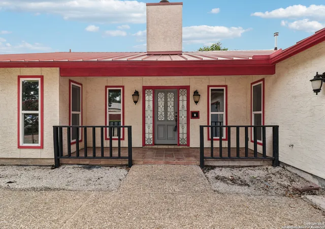 Photo 2 of Single family home for sale at 6318 Firestone Pkwy, San Antonio, TX 78244 | MLS# 1880276 | Listing updated on 2025-10-11