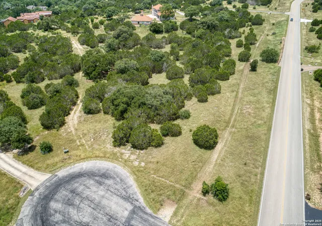 3rd image of 102 Crested Butte, Boerne, TX 78006 | MLS# 1880428