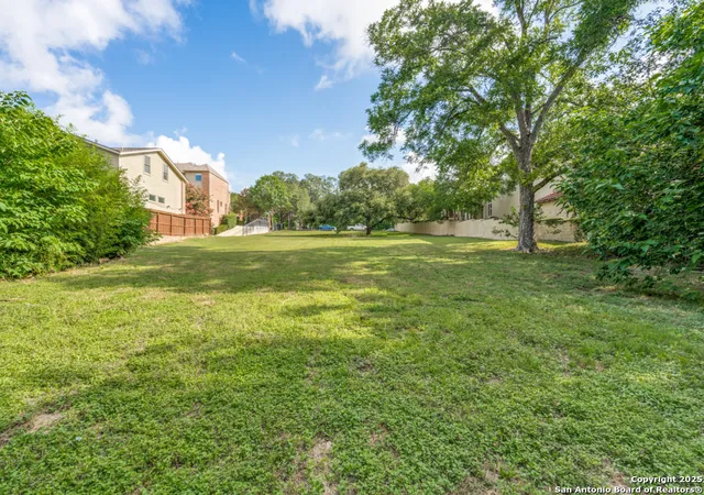Photo 3 of Sale Pending at 614 Terrell, San Antonio, TX 78209 | MLS# 1880469 | Listing updated on 2026-08-18