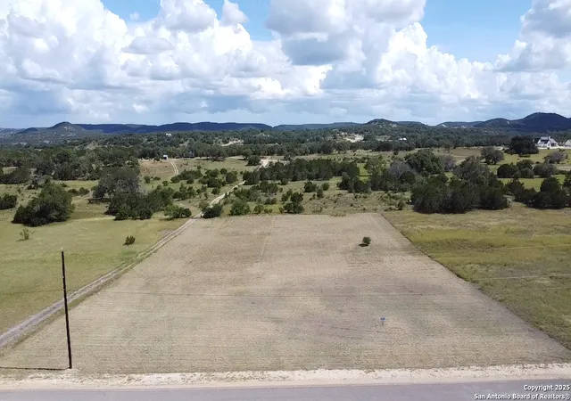 3rd image of Lot 17 Camp Creek Dr, Bandera, TX 78003 | MLS# 1880536