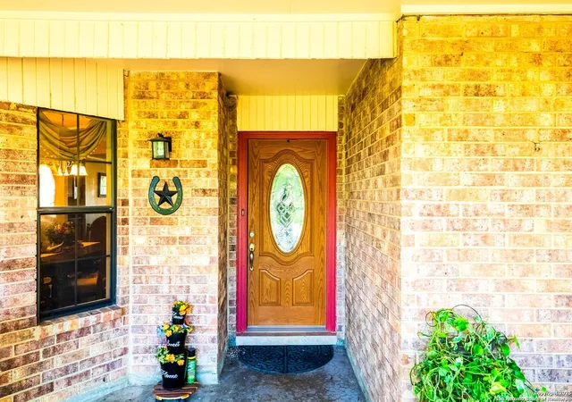 Photo 4 of Single family home for sale at 4812 A And B Fm 775, La Vernia, TX 78121 | MLS# 1880588 | Listing updated on 2025-09-09