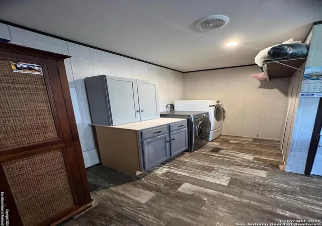 Photo 4 of Manufactured home for sale at 105 Viridian View, Pleasanton, TX 78064 | MLS# 1880734 | Listing updated on 2025-10-18