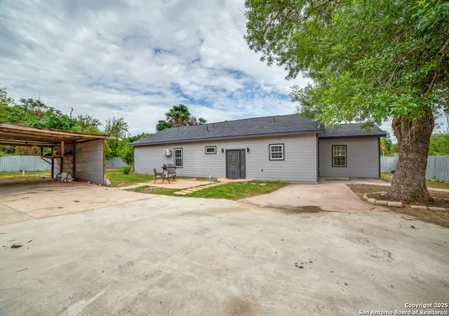 2nd image of 4344 Mountain, Von Ormy, TX 78073 | MLS# 1880762