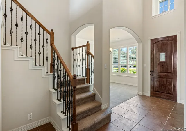 Photo 1 of Sale Pending at 7811 Winecup, San Antonio, TX 78256 | MLS# 1880772 | Listing updated on 2025-09-04
