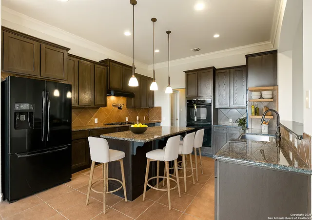 Photo 3 of Sale Pending at 7811 Winecup, San Antonio, TX 78256 | MLS# 1880772 | Listing updated on 2025-09-04