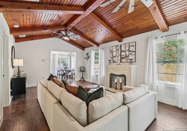 3rd image of 701 W Magnolia Ave, San Antonio, TX 78212 | MLS# 1880835