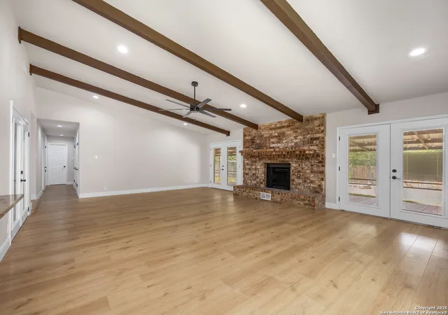 Photo 4 of Single family home for sale at 4905 Tiffany Ln, Schertz, TX 78108 | MLS# 1880907 | Listing updated on 2025-12-06