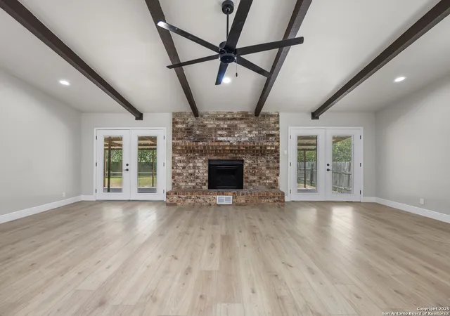 Photo 3 of Single family home for sale at 4905 Tiffany Ln, Schertz, TX 78108 | MLS# 1880907 | Listing updated on 2025-12-06