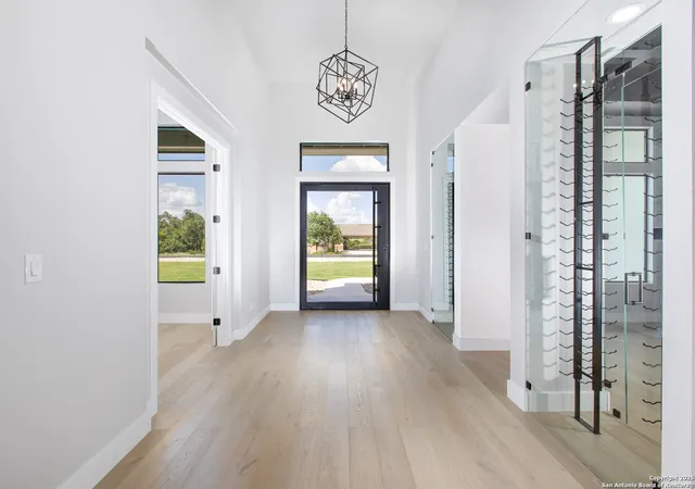 Photo 3 of Single family home for sale at 118 Obscure Way, Spring Branch, TX 78070 | MLS# 1880996 | Listing updated on 2026-02-19