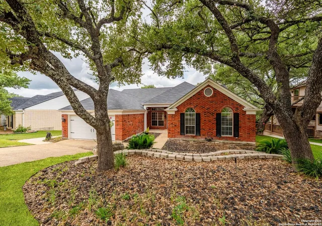3rd image of 919 Lightstone Dr, San Antonio, TX 78258 | MLS# 1881074