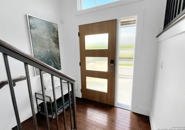 Photo 3 of Single family home for sale at 318 Grayson #204, San Antonio, TX 78212 | MLS# 1881089 | Listing updated on 2025-11-02