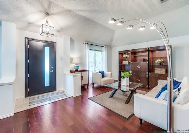 Photo 3 of Sale Pending at 7804 Vail Valley, Austin, TX 78749 | MLS# 1881124 | Listing updated on 2025-12-18