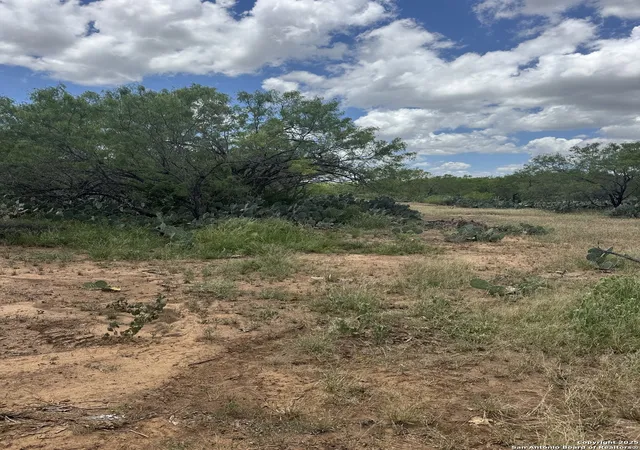 4th image of 07 Windmill Ranchettes, Jourdanton, TX 78026 | MLS# 1881308