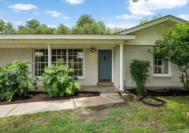 Photo 2 of Sale Pending at 4719 Allegheny, San Antonio, TX 78229 | MLS# 1881471 | Listing updated on 2025-10-07