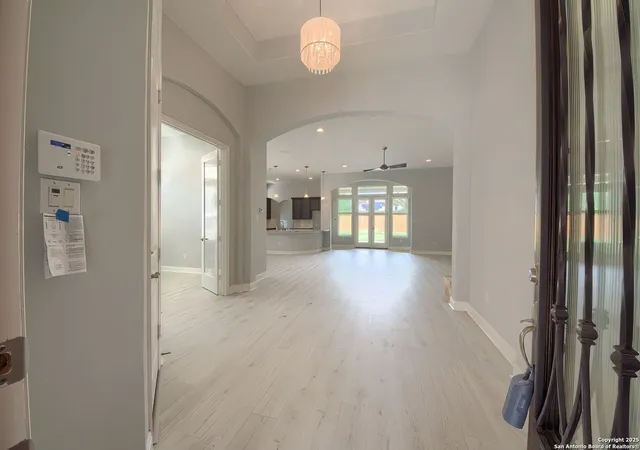 4th image of 9770 Helotes Hl, Helotes, TX 78023 | MLS# 1881514