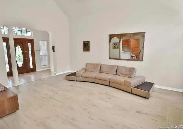 Photo 3 of Sale Pending at 518 Fossel Pass St, San Antonio, TX 78260 | MLS# 1881562 | Listing updated on 2025-10-15