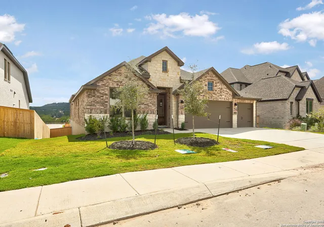 Photo 3 of Sale Pending at 1436 Specie Crk, San Antonio, TX 78260 | MLS# 1881616 | Listing updated on 2025-12-19
