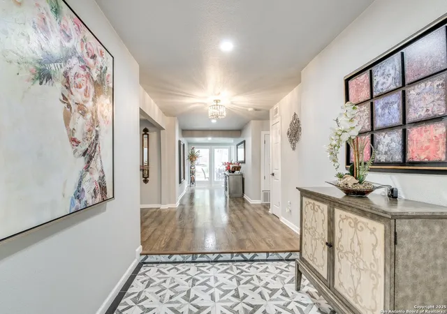 Photo 4 of Single family home for sale at 2611 Hopeton, San Antonio, TX 78230 | MLS# 1881626 | Listing updated on 2025-11-03