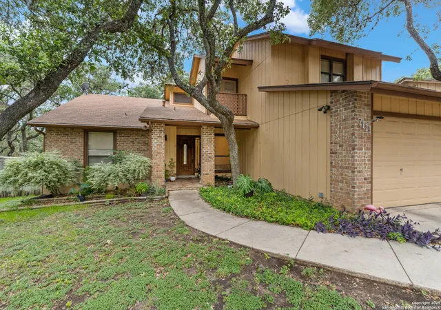 Photo 2 of Single family home for sale at 7111 Ranch Hill, San Antonio, TX 78250 | MLS# 1881686 | Listing updated on 2025-11-30